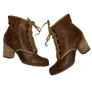 Timberland Leather Boots(Size 9)